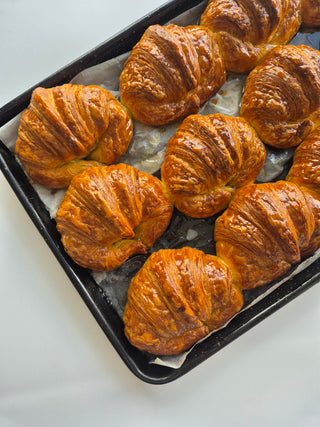 MEDIALUNAS/PASTRIES 6 units